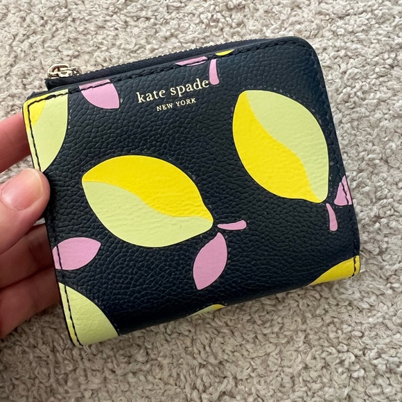 kate spade Handbags - Kate Spade Margaux Lemons Small Bifold Wallet